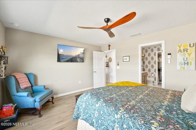 1125 PANTHER LAKE Parkway, Jacksonville, FL 32221