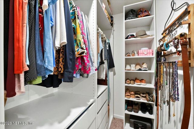 1125 PANTHER LAKE Parkway, Jacksonville, FL 32221