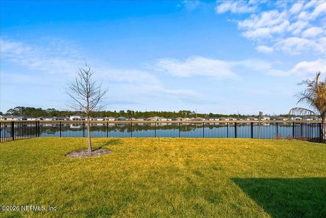 1125 PANTHER LAKE Parkway, Jacksonville, FL 32221