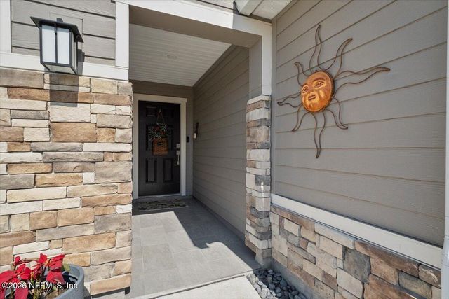 1125 PANTHER LAKE Parkway, Jacksonville, FL 32221