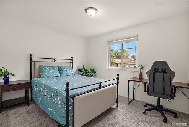 759 Kentucky Drive, Rochester Hills, MI 48307