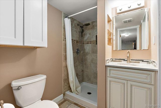 759 Kentucky Drive, Rochester Hills, MI 48307