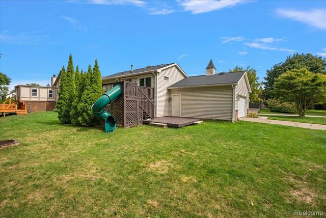 759 Kentucky Drive, Rochester Hills, MI 48307