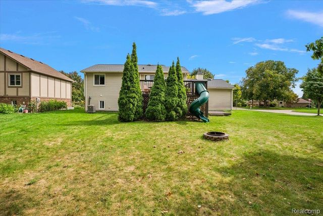 759 Kentucky Drive, Rochester Hills, MI 48307