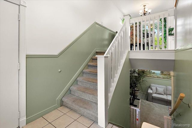 759 Kentucky Drive, Rochester Hills, MI 48307
