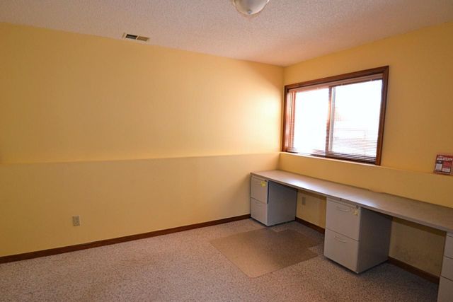 5700 Willow Trail, Shoreview, MN 55126