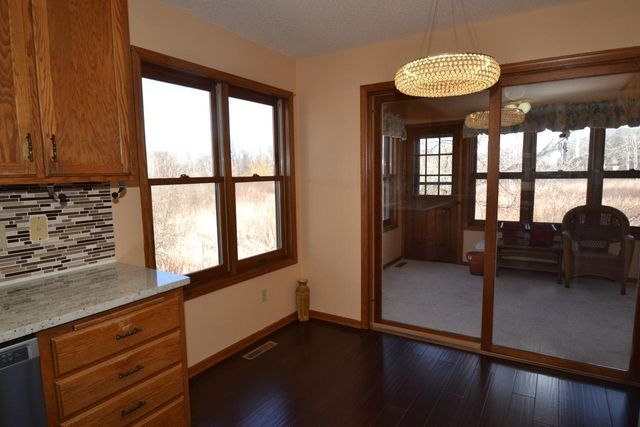 5700 Willow Trail, Shoreview, MN 55126