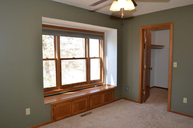 5700 Willow Trail, Shoreview, MN 55126