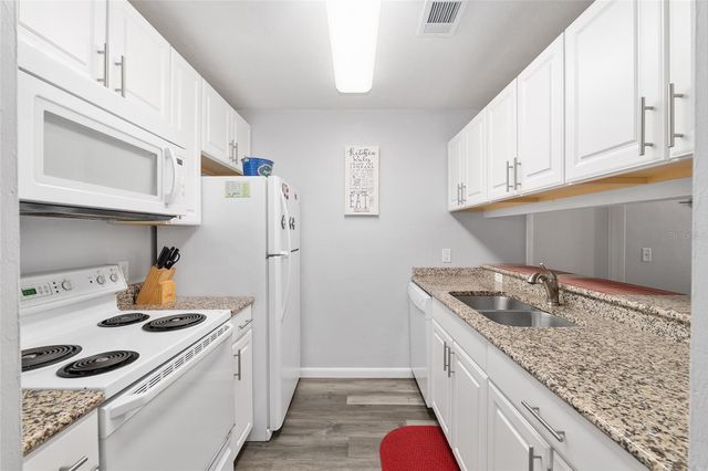 3800 SW 20TH AVENUE 505, Gainesville, FL 32607