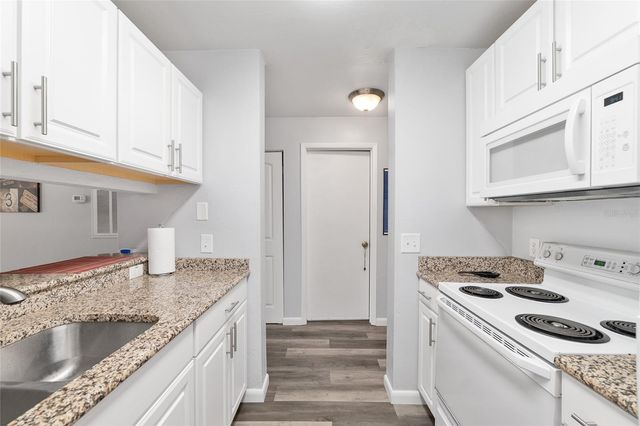 3800 SW 20TH AVENUE 505, Gainesville, FL 32607