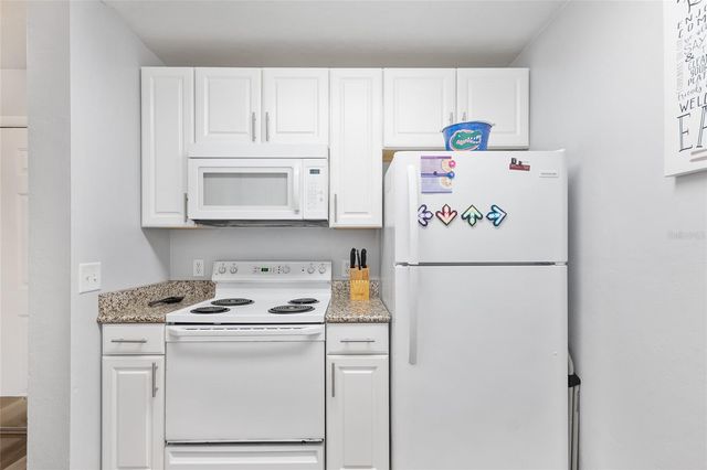 3800 SW 20TH AVENUE 505, Gainesville, FL 32607