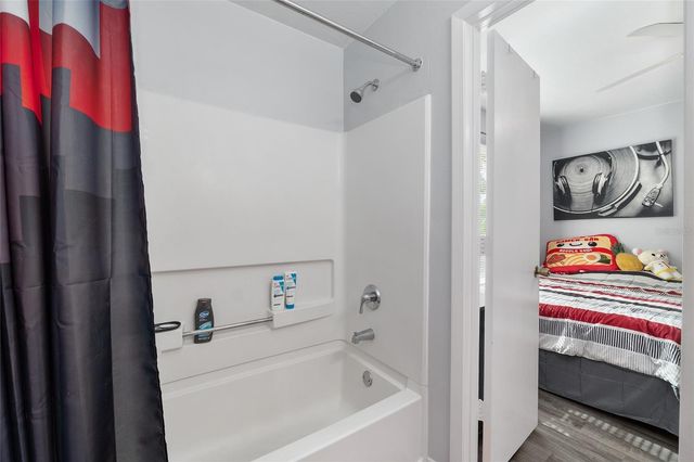 3800 SW 20TH AVENUE 505, Gainesville, FL 32607