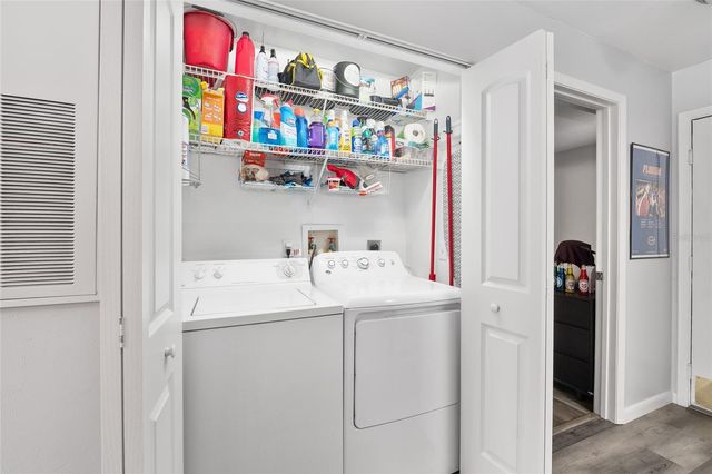 3800 SW 20TH AVENUE 505, Gainesville, FL 32607