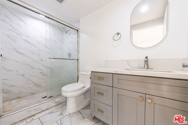 5436 Romaine Street, Los Angeles, CA 90038