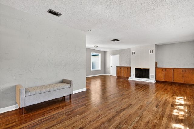 914 NE 11TH AVENUE, Gainesville, FL 32601