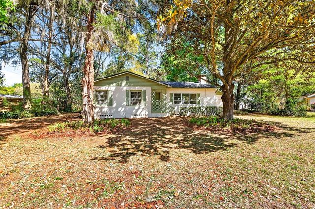 914 NE 11TH AVENUE, Gainesville, FL 32601