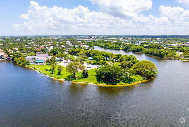 13665 Via Aurora C, Delray Beach, FL 33484