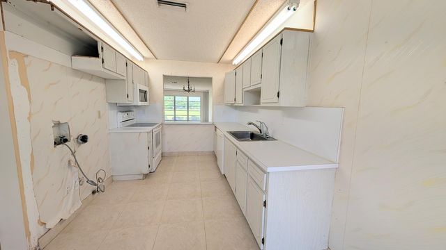13665 Via Aurora C, Delray Beach, FL 33484