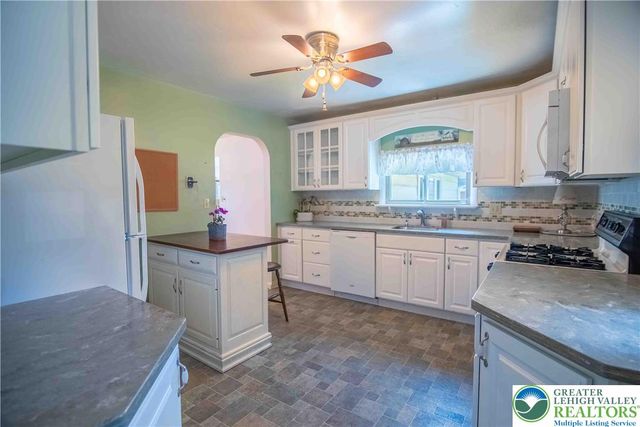 1403 North New Street, Bethlehem City, PA 18018