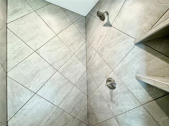 9328 NW 143rd Street, Yukon, OK 73099