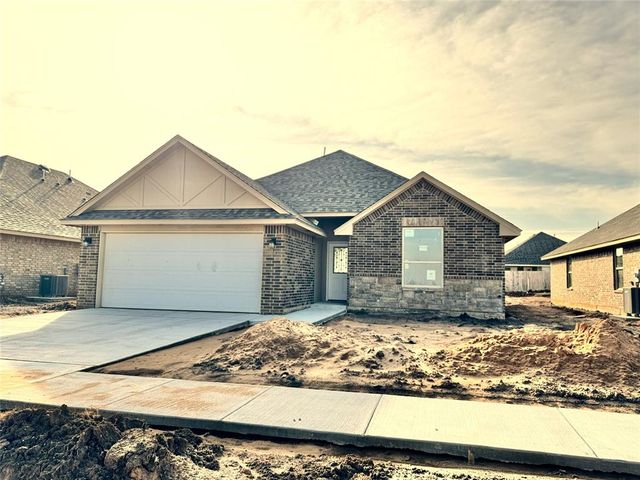 9328 NW 143rd Street, Yukon, OK 73099