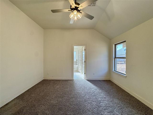 9328 NW 143rd Street, Yukon, OK 73099