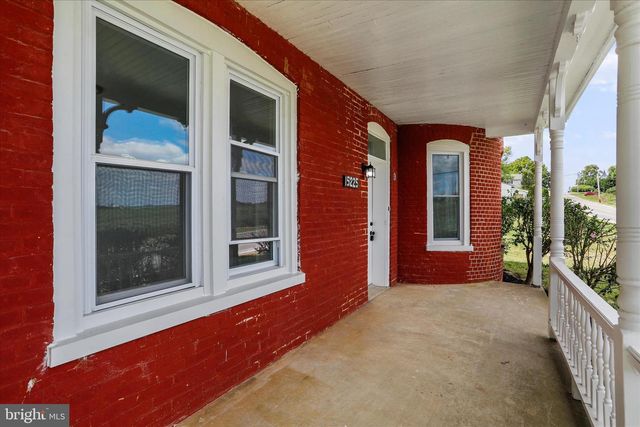 15225 FAIRVIEW RD, Clear Spring, MD 21722