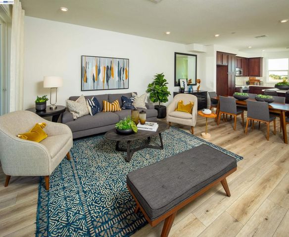 909 More Lane 1303, Morgan Hill, CA 95037