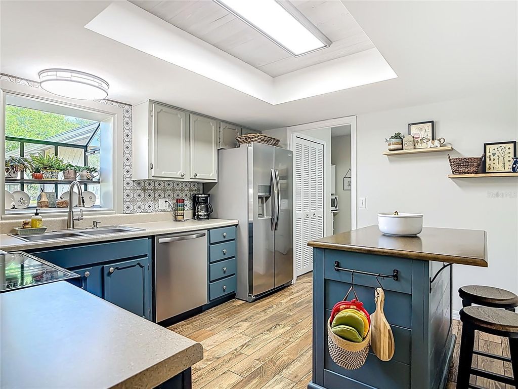 Image 11 of property listing at 2630 BURGOYNE ROAD, Deland, FL 32720