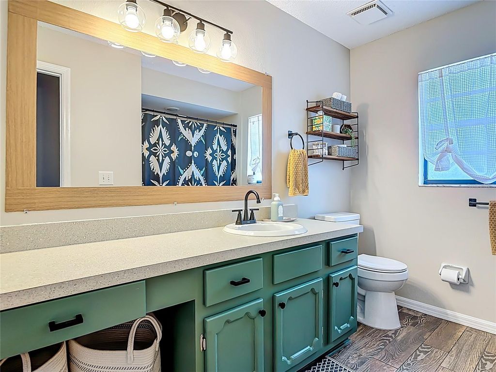 Image 27 of property listing at 2630 BURGOYNE ROAD, Deland, FL 32720