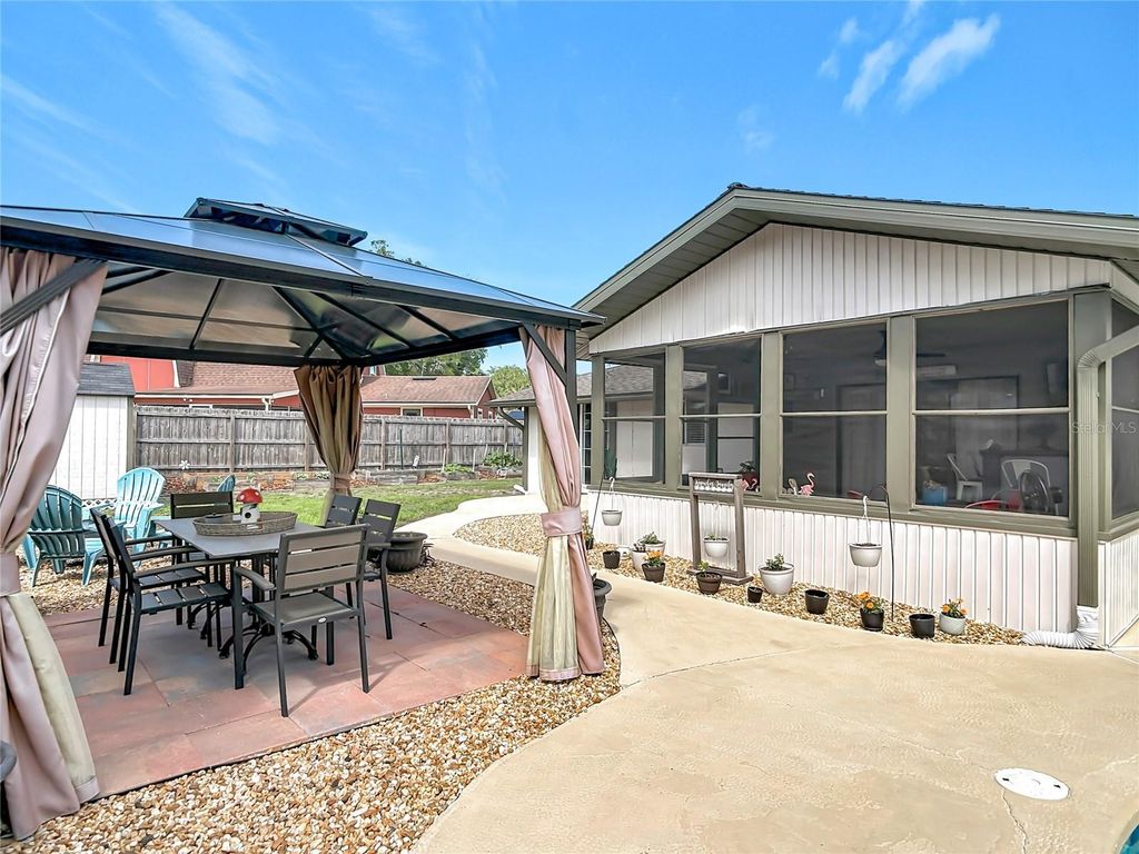 Image 35 of property listing at 2630 BURGOYNE ROAD, Deland, FL 32720