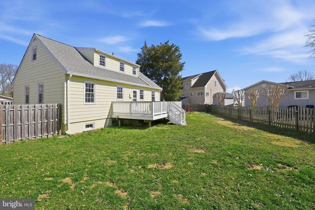 3 GIDDINGS AVE, Severna Park, MD 21146