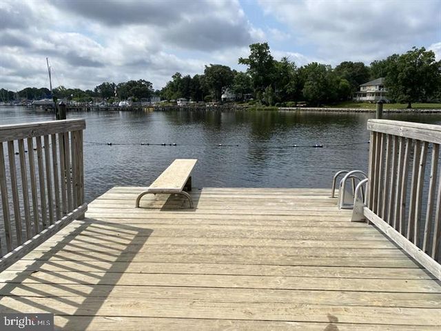 3 GIDDINGS AVE, Severna Park, MD 21146