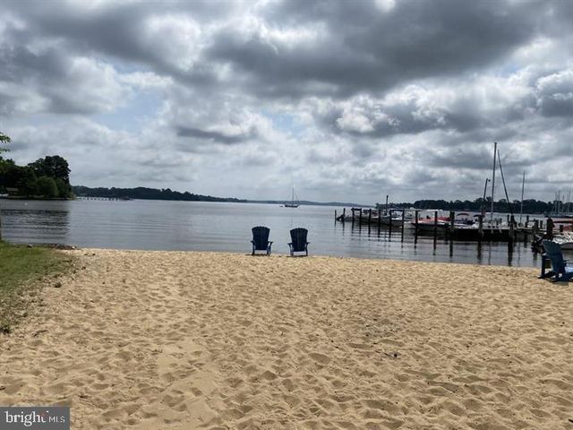 3 GIDDINGS AVE, Severna Park, MD 21146