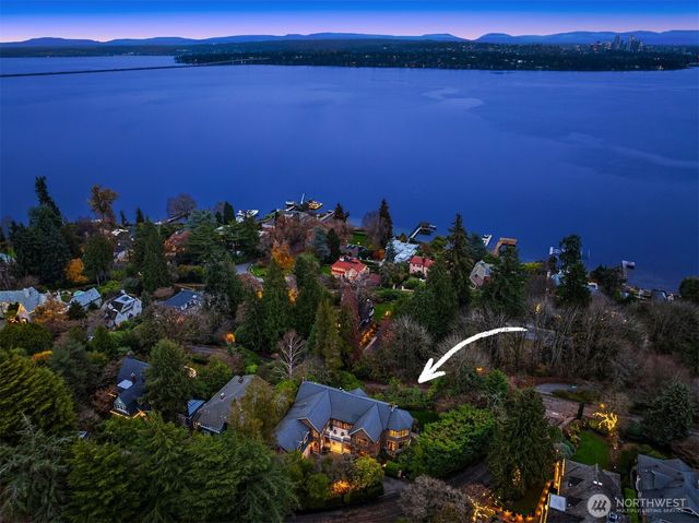 3814 E John Street, Seattle, WA 98112