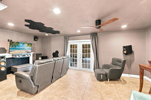 4930 SW 90TH Way, Cooper City, FL 33328