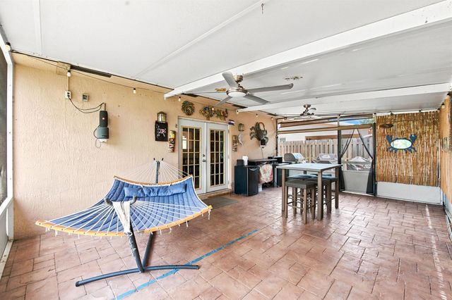 4930 SW 90TH Way, Cooper City, FL 33328