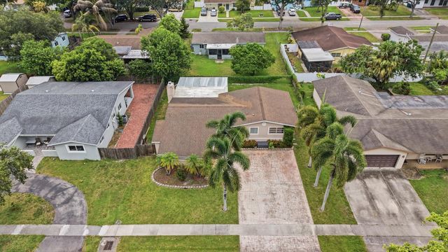 4930 SW 90TH Way, Cooper City, FL 33328