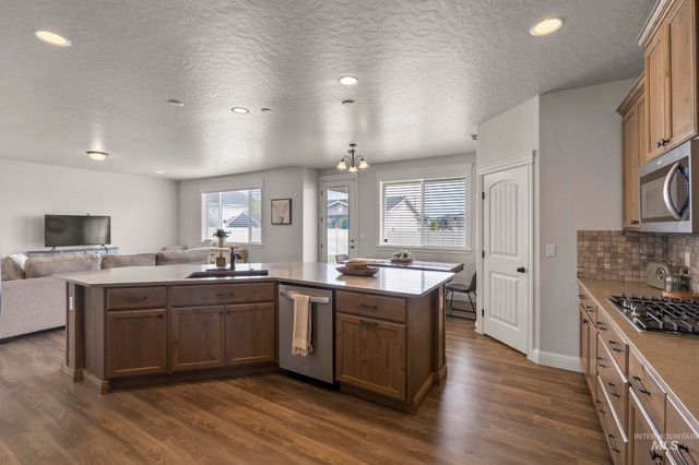 12660 S Miramonte Ave., Nampa, ID 83686