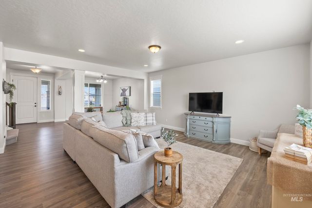 12660 S Miramonte Ave., Nampa, ID 83686