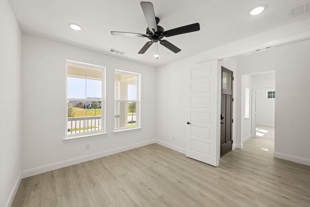 1015 Abigail Way, Midlothian, TX 76065