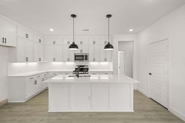 1015 Abigail Way, Midlothian, TX 76065