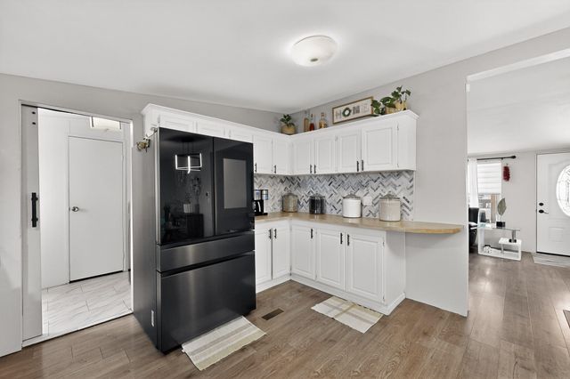 10200 2nd Street NW TRLR 43, Albuquerque, NM 87114