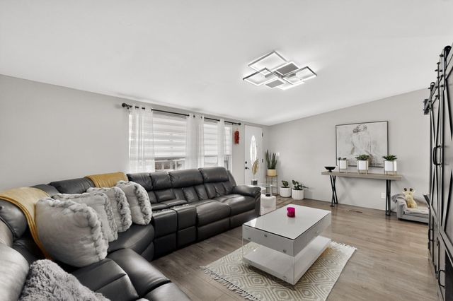 10200 2nd Street NW TRLR 43, Albuquerque, NM 87114