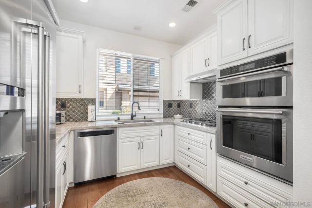 2947 West Canyon Avenue, San Diego, CA 92123