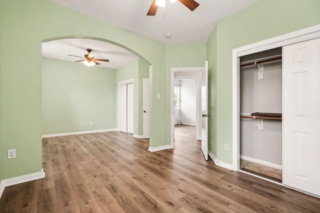 1906 Cameo Court, League City, TX 77573