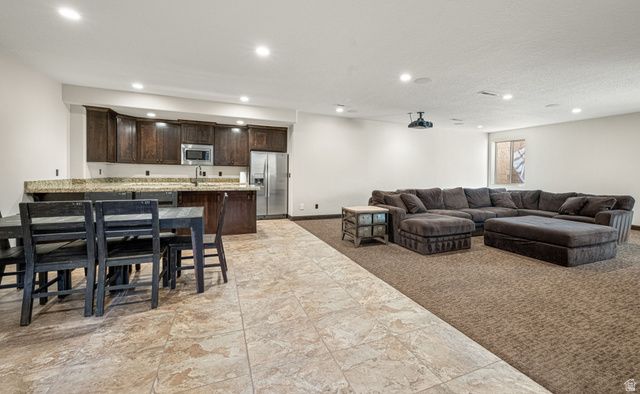1785 W RED CLOUD CIR, St. George, UT 84770