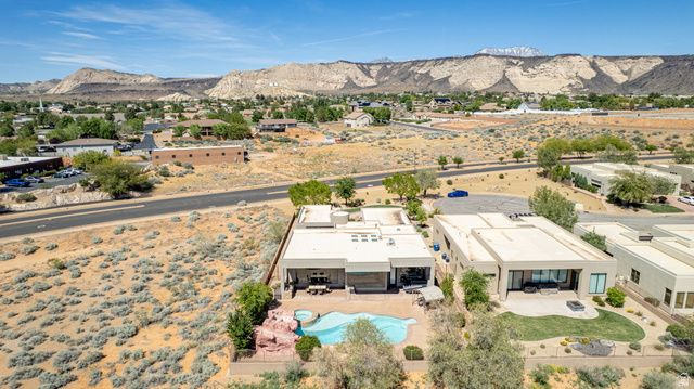 1785 W RED CLOUD CIR, St. George, UT 84770
