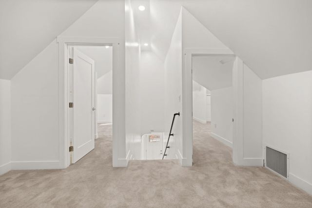 2705 Harkness St, Sacramento, CA 95818