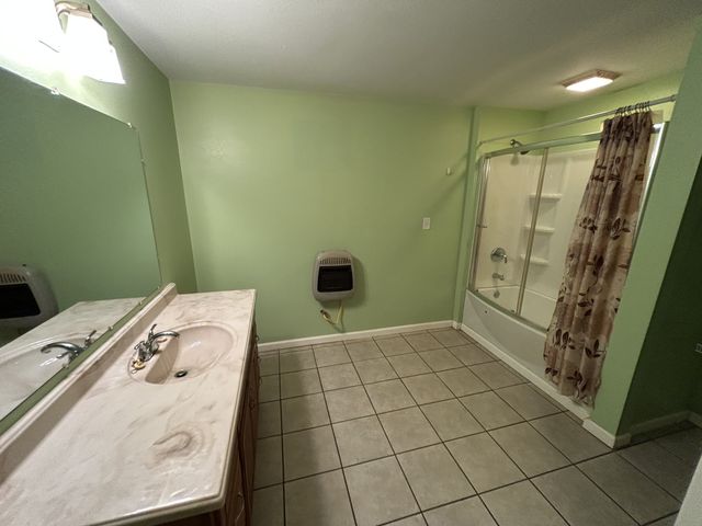 1026 Tom White Rd, Big Sandy, TN 38221